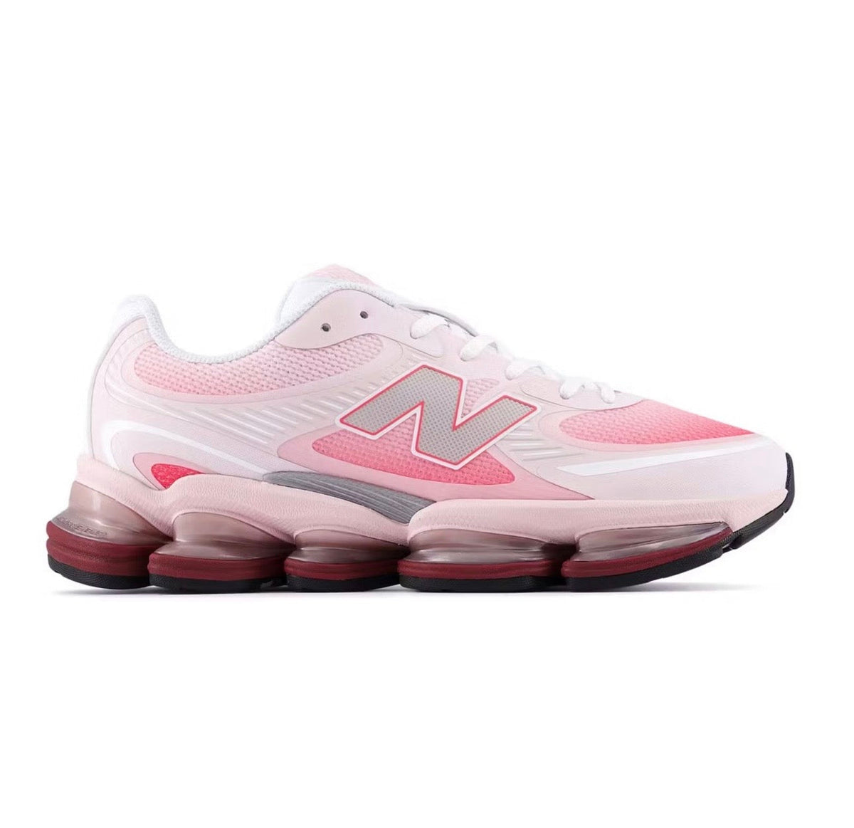 New Balance 2000 Strawberry - high-performance athletic footwear with advanced cushioning