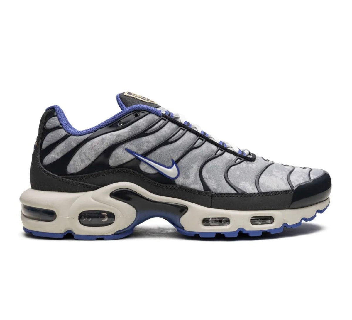 Nike Vapormax gray blue - high-performance athletic footwear in Blue with advanced cushioning
