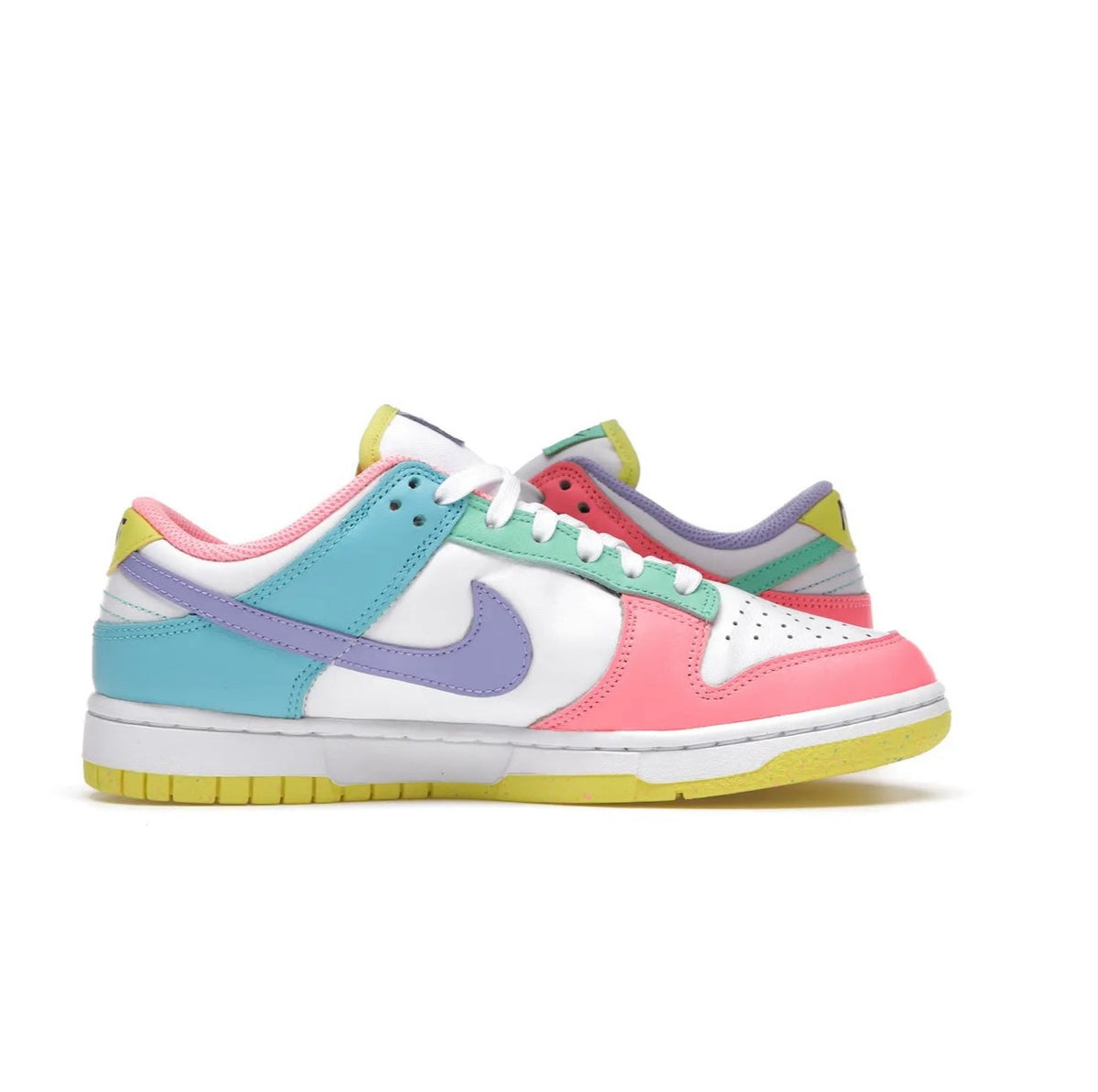 Nike Dunk Low SE Easter Candy - high-performance athletic footwear with advanced cushioning