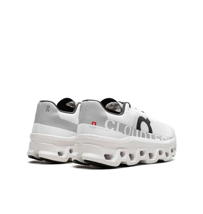 On Cloud Classic - high-performance athletic footwear with advanced cushioning