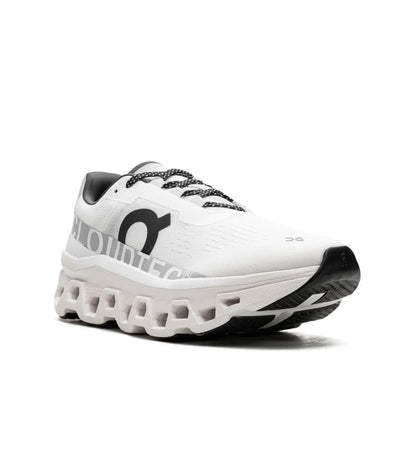 On Cloud Classic - high-performance athletic footwear with advanced cushioning