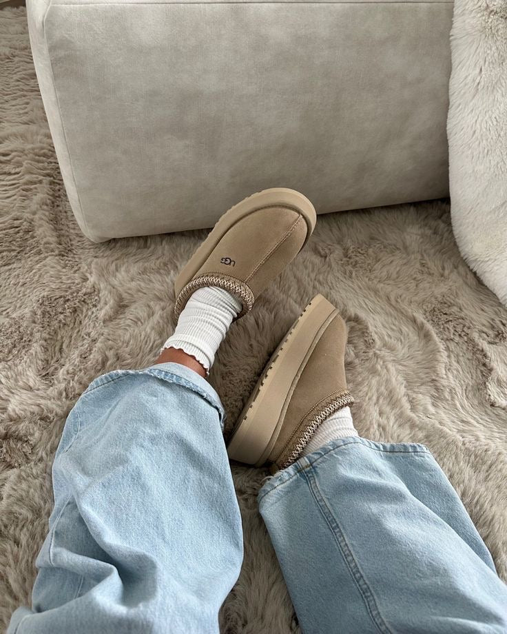 Ugg Tazz Platform Slippers - Sneakers Club EU | Authentic Sneakers Online  Nike, Adidas, Jordan & More